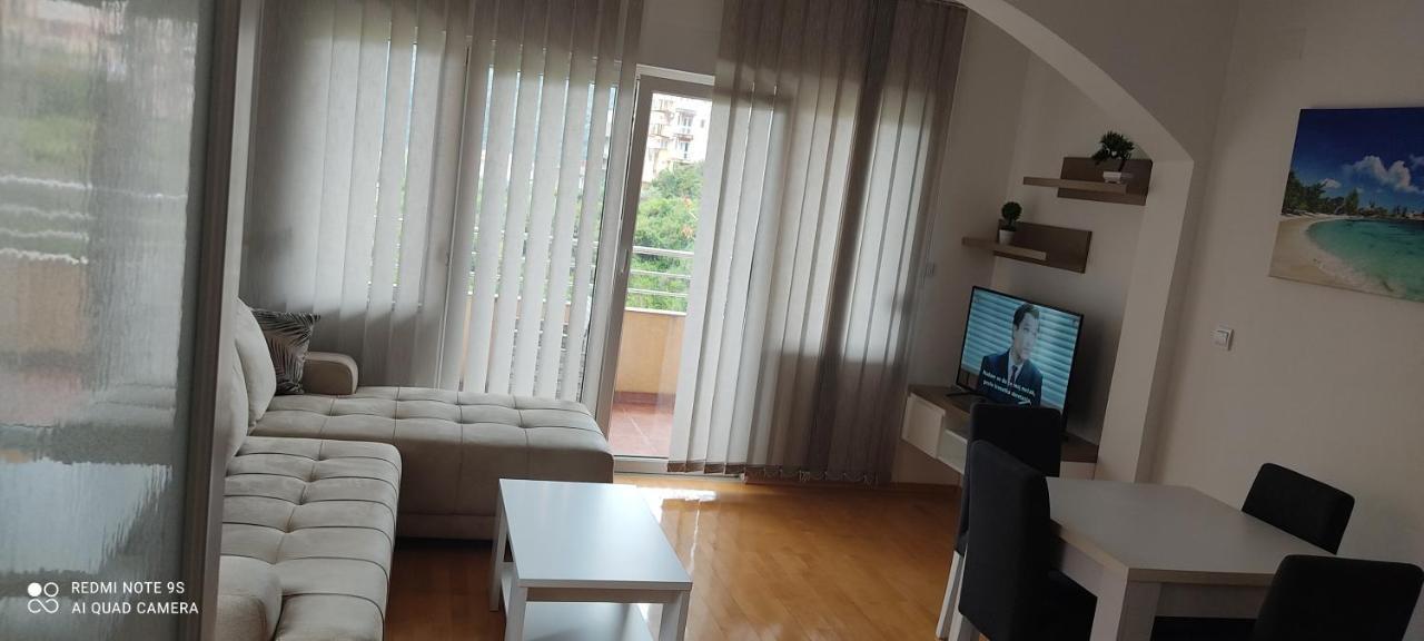 Jovana -- Porodicni Apartmani Igalo Herceg Novi Quarto foto