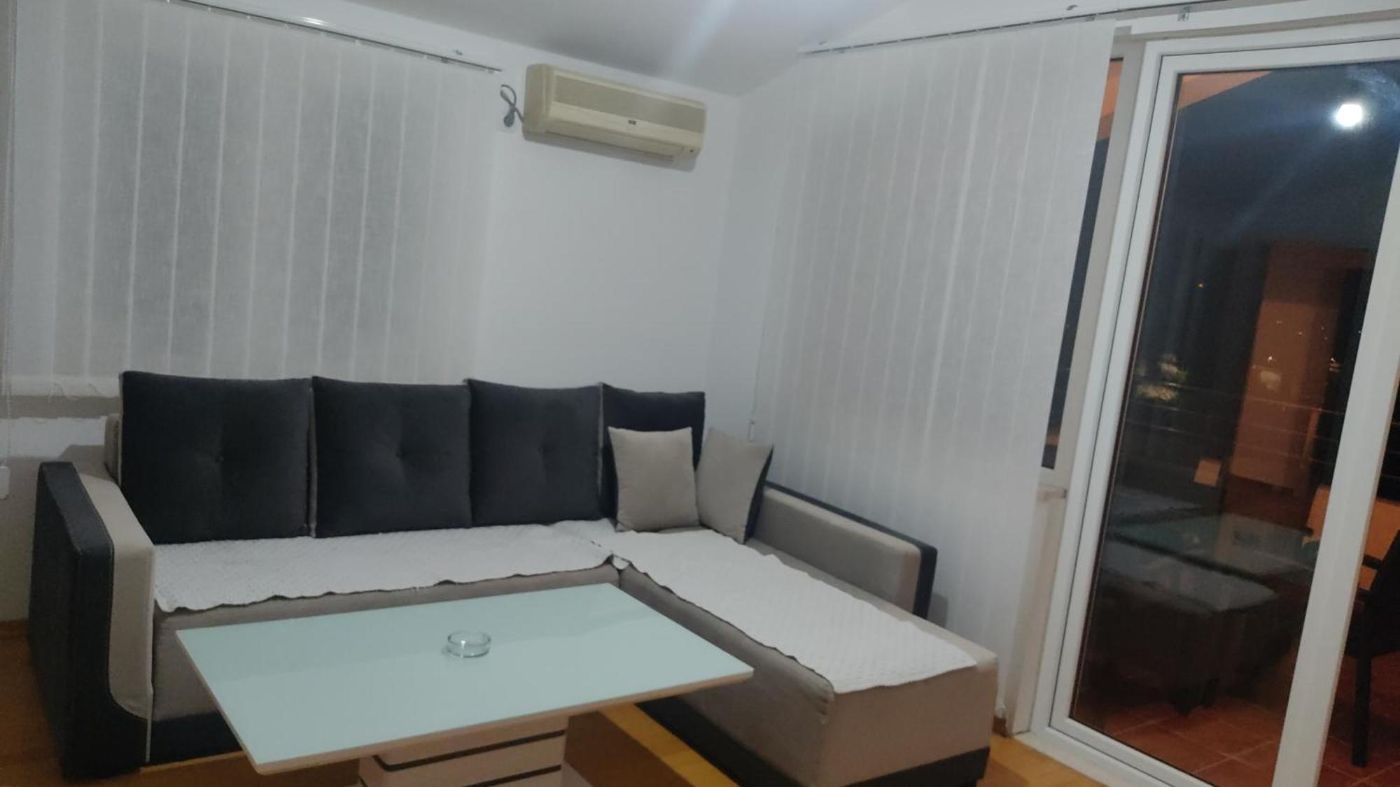 Jovana -- Porodicni Apartmani Igalo Herceg Novi Quarto foto